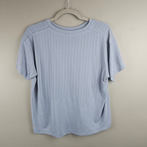 Lululemon Women’s Light Blue Perforated Training T-Shirt Short Sleeve Size 8/10 - Picture 2 of 7